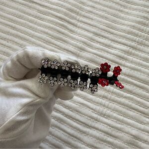 Crystal tiny hair clips